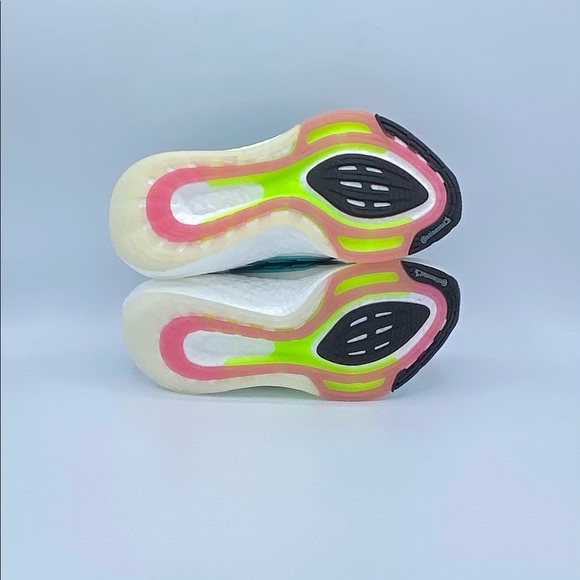 NEW! adidas Ultraboost 21 Women's Shoes - Picture 7 of 7